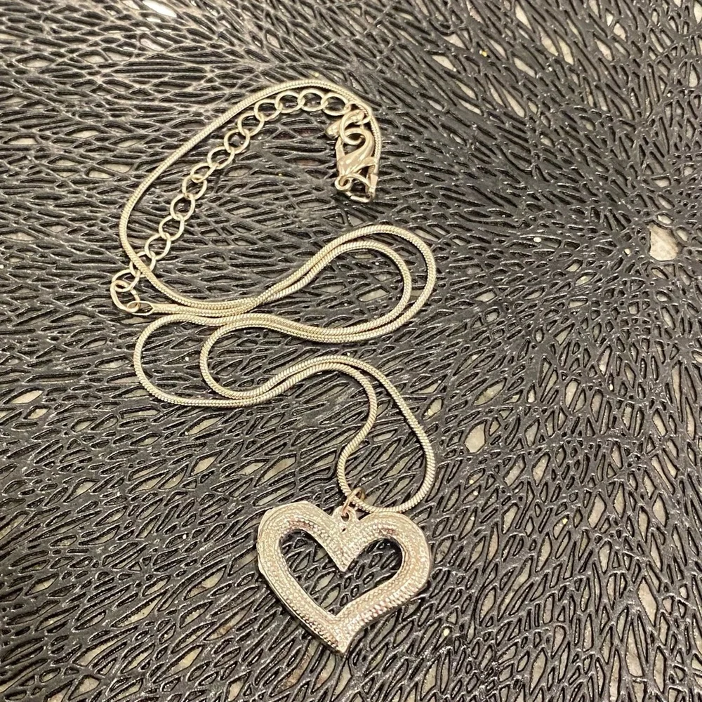 Silver Blue Heart Pendant Necklace looks so much better in person - Picture 4 of 4
